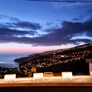 villa-cassolino.madeira-islandshotels.com/